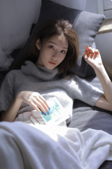 《l偷窥妻子的出轨》